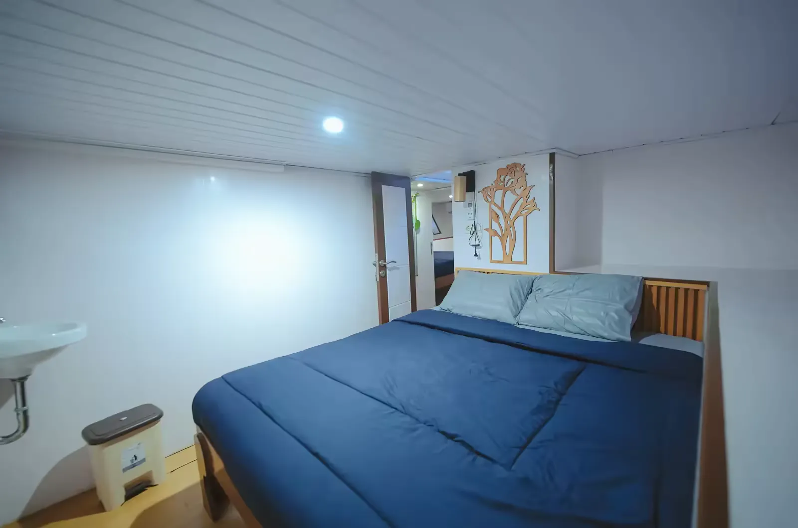 Superior Cabin 1