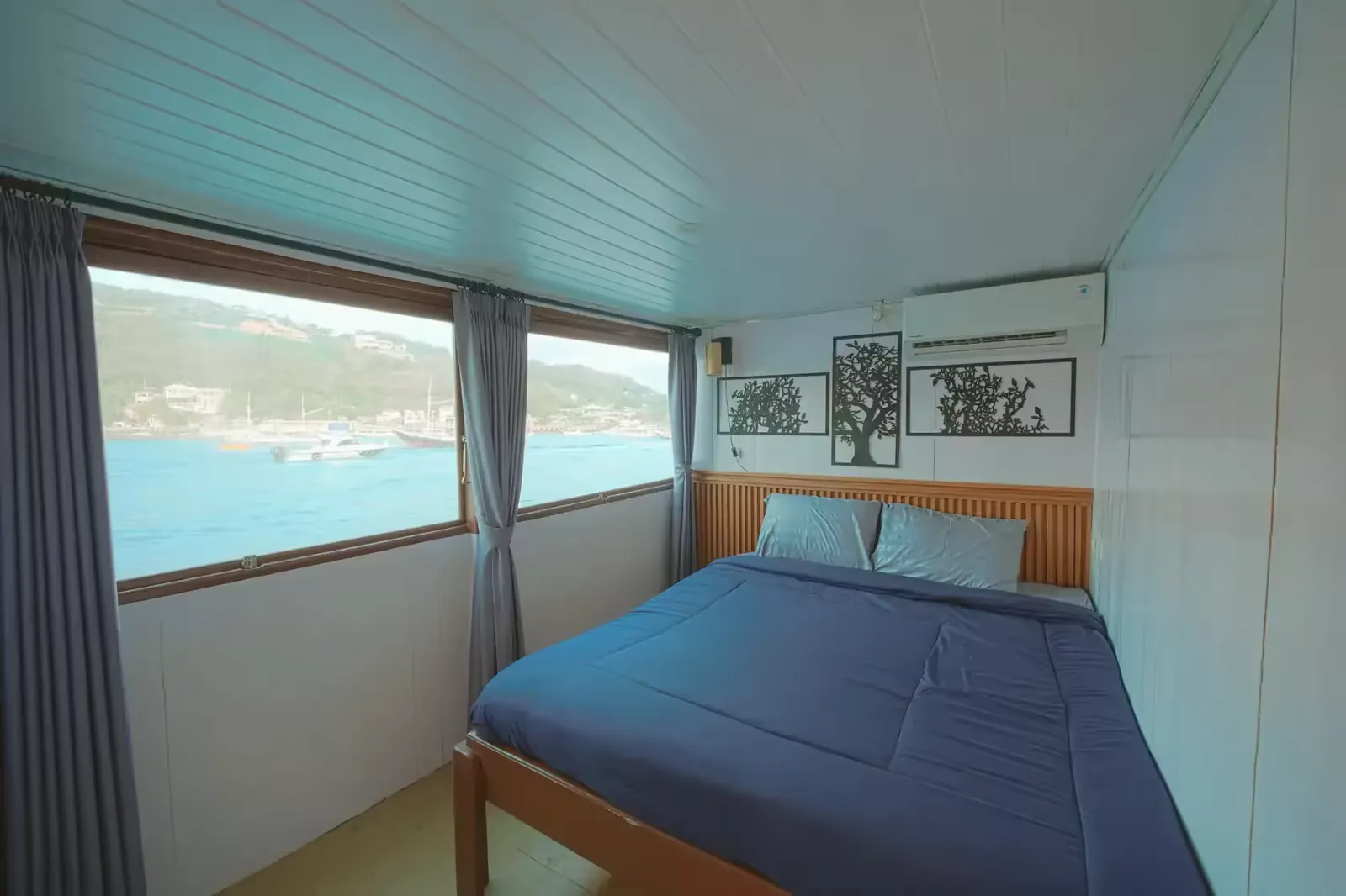 Signature Ocean 1 (Main Deck)