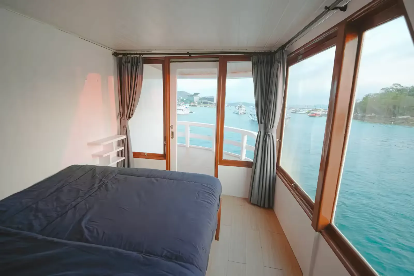 Master Ocean 1 (Upper Deck)