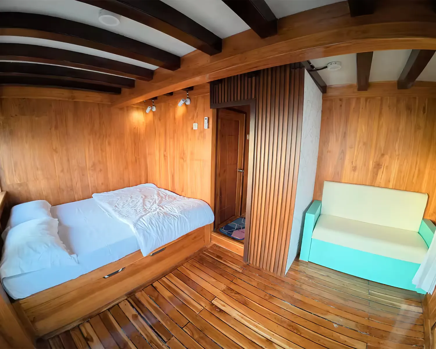 Senggigi Room