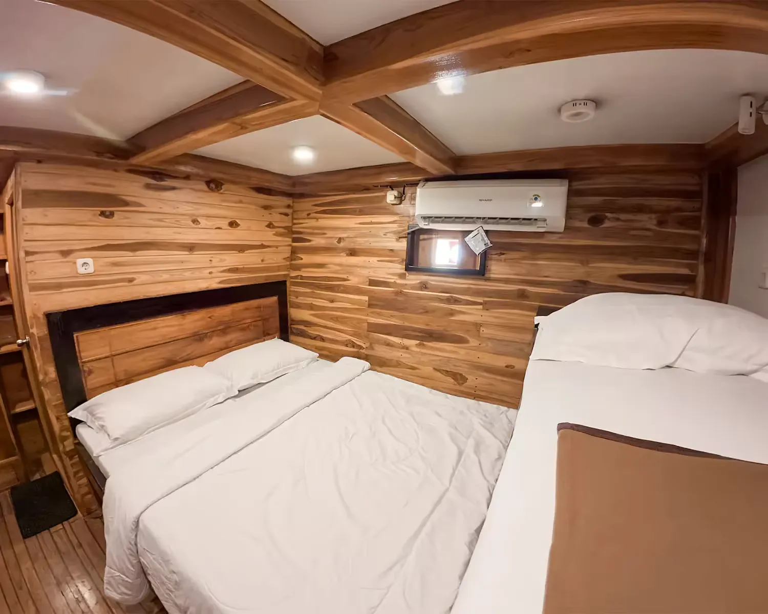 Gili Room