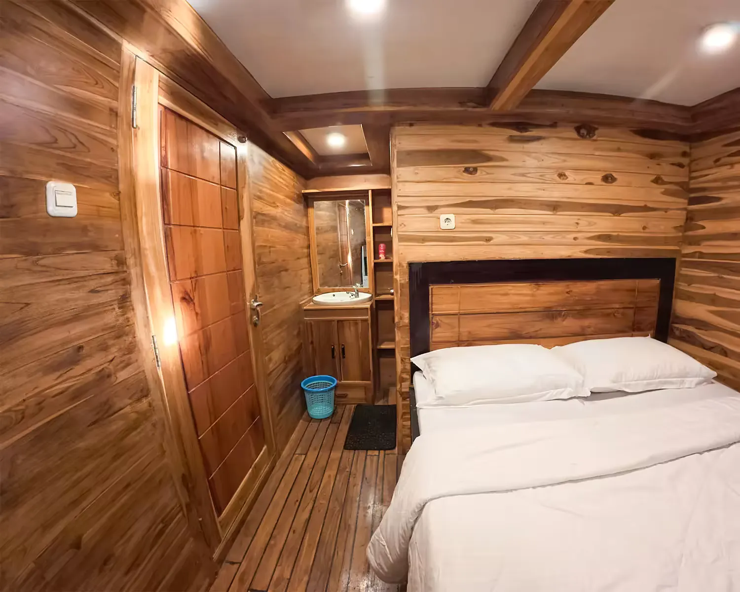 Gili Room