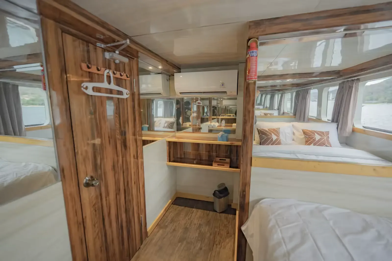 Superior Cabin 1 (Main Deck)