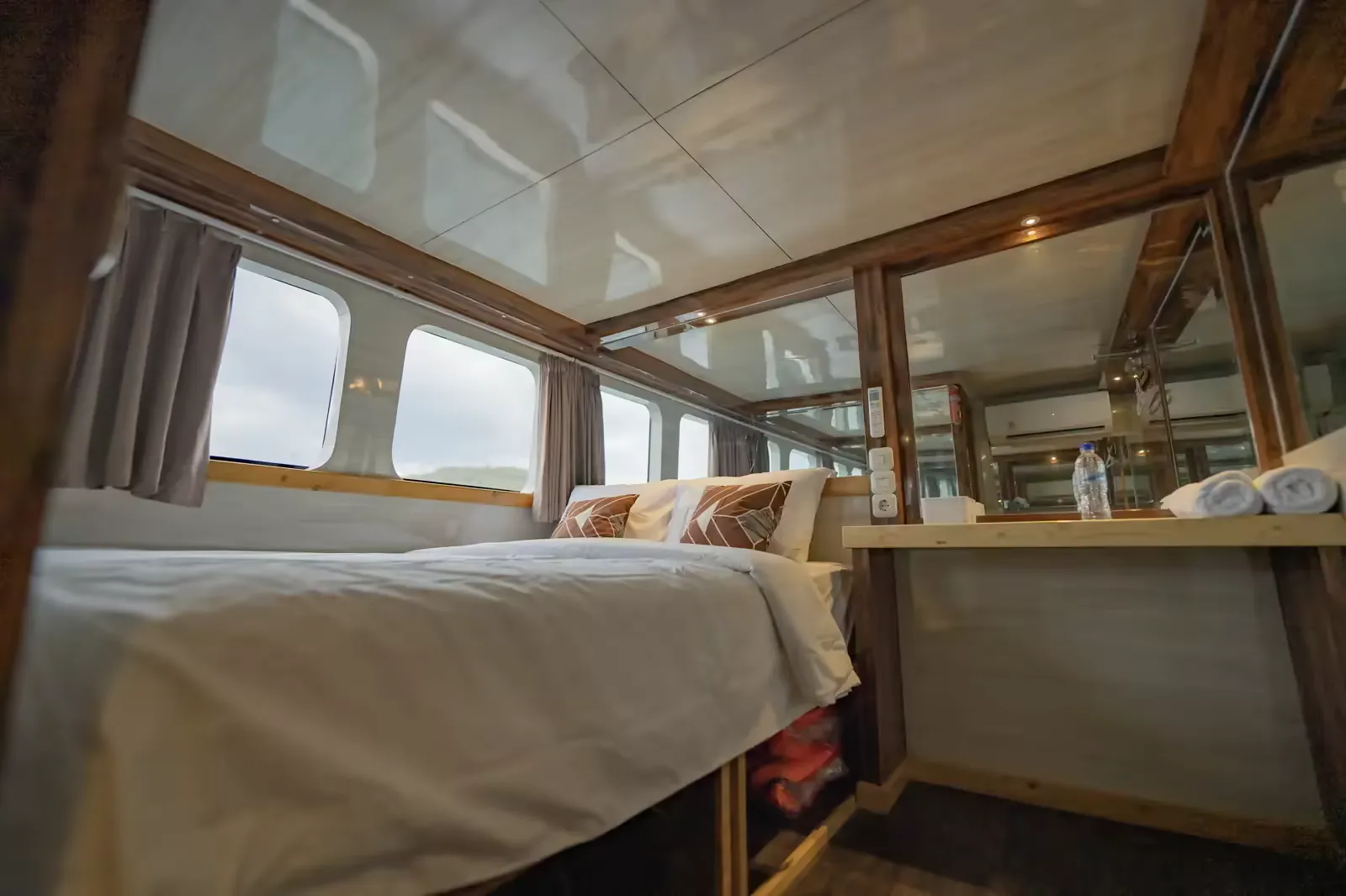 Superior Cabin 1 (Main Deck)