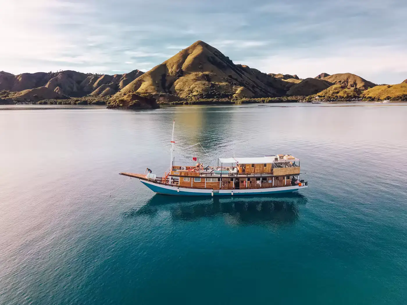 Pesonabajo - Open Trip Komodo 3 Hari 2 Malam