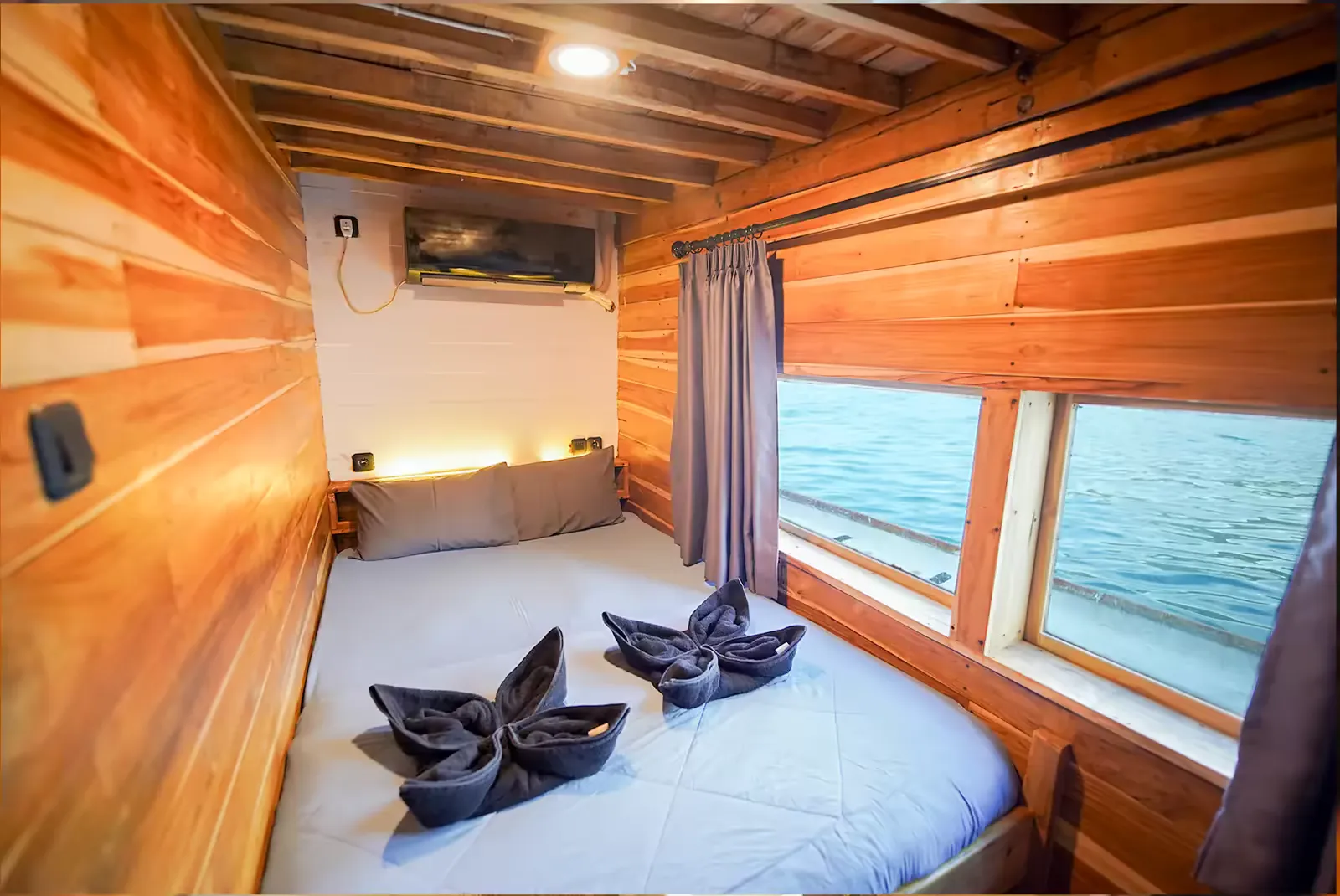 Deluxe Cabin 1