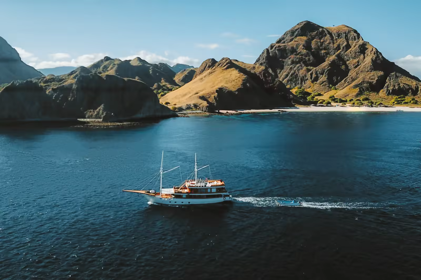 Yumana - Open Trip Komodo 3 Hari 2 Malam - Foto Perjalanan 2