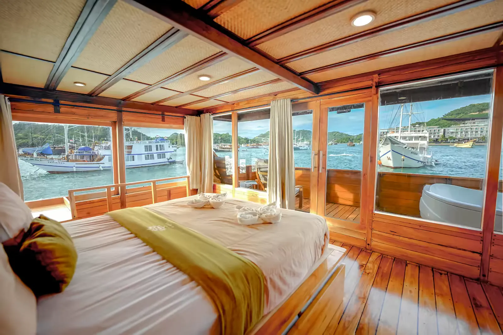 Royal Suite Cabin