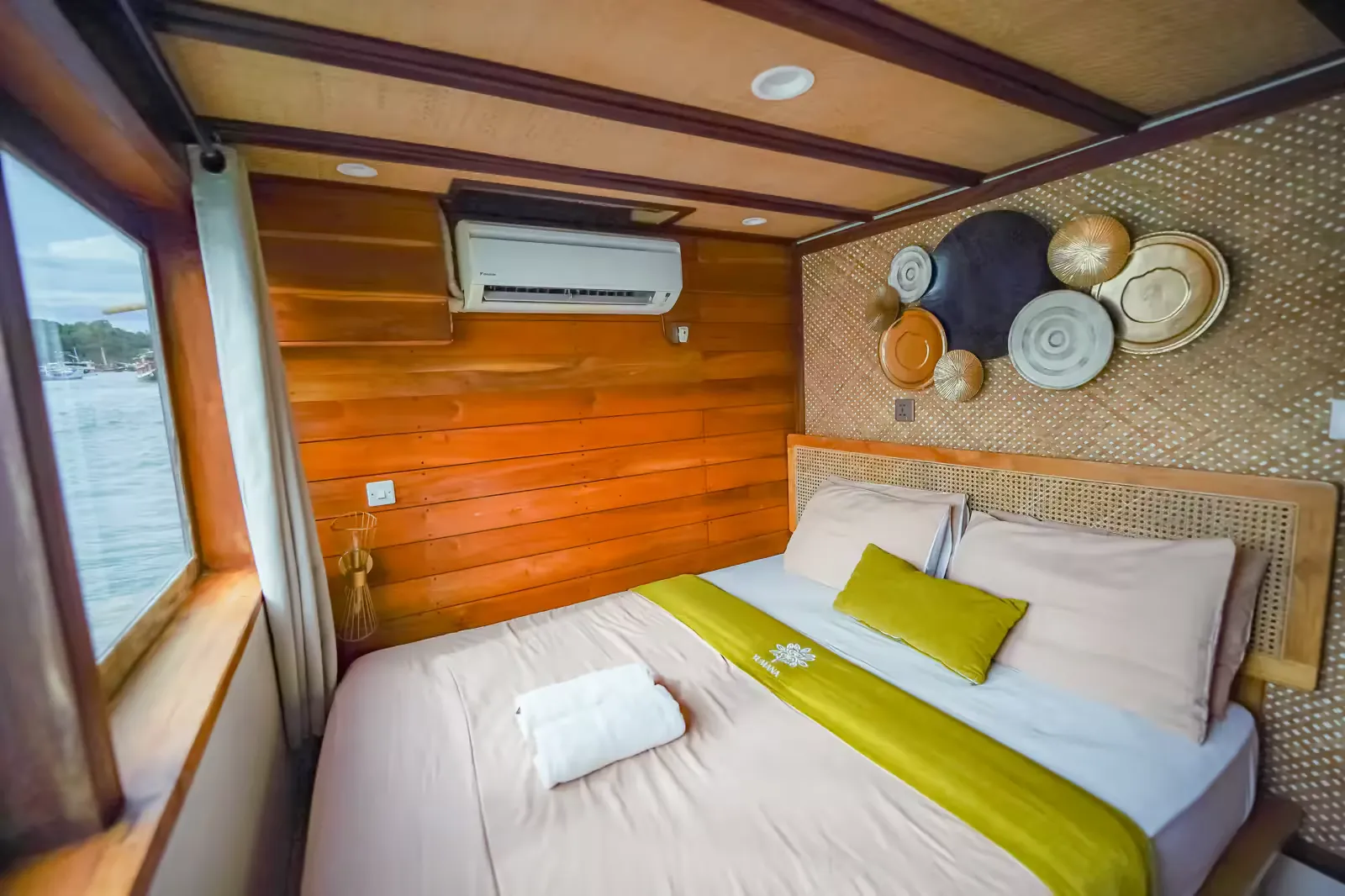 Deluxe Cabin 1