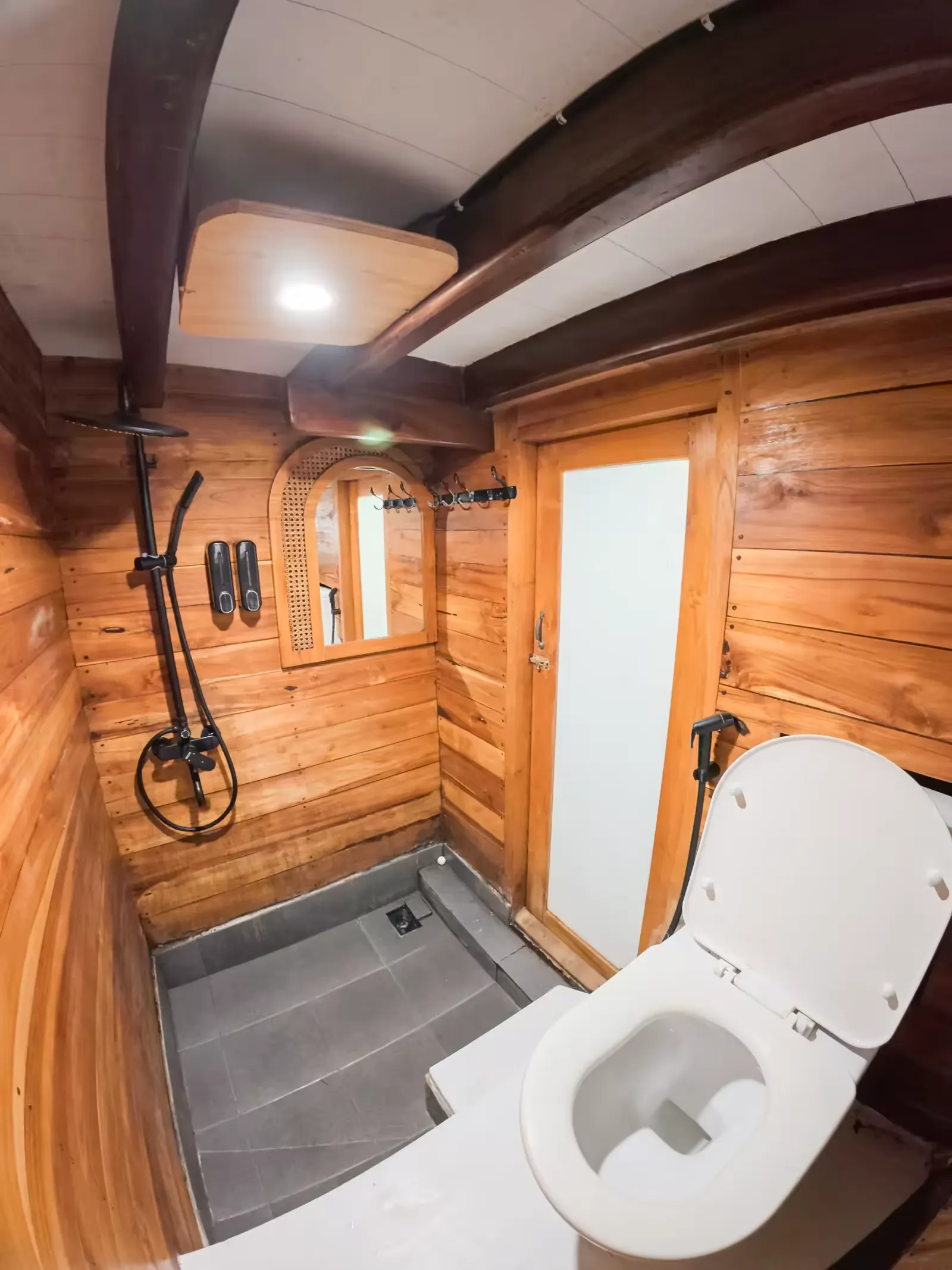 Superior Cabin 1