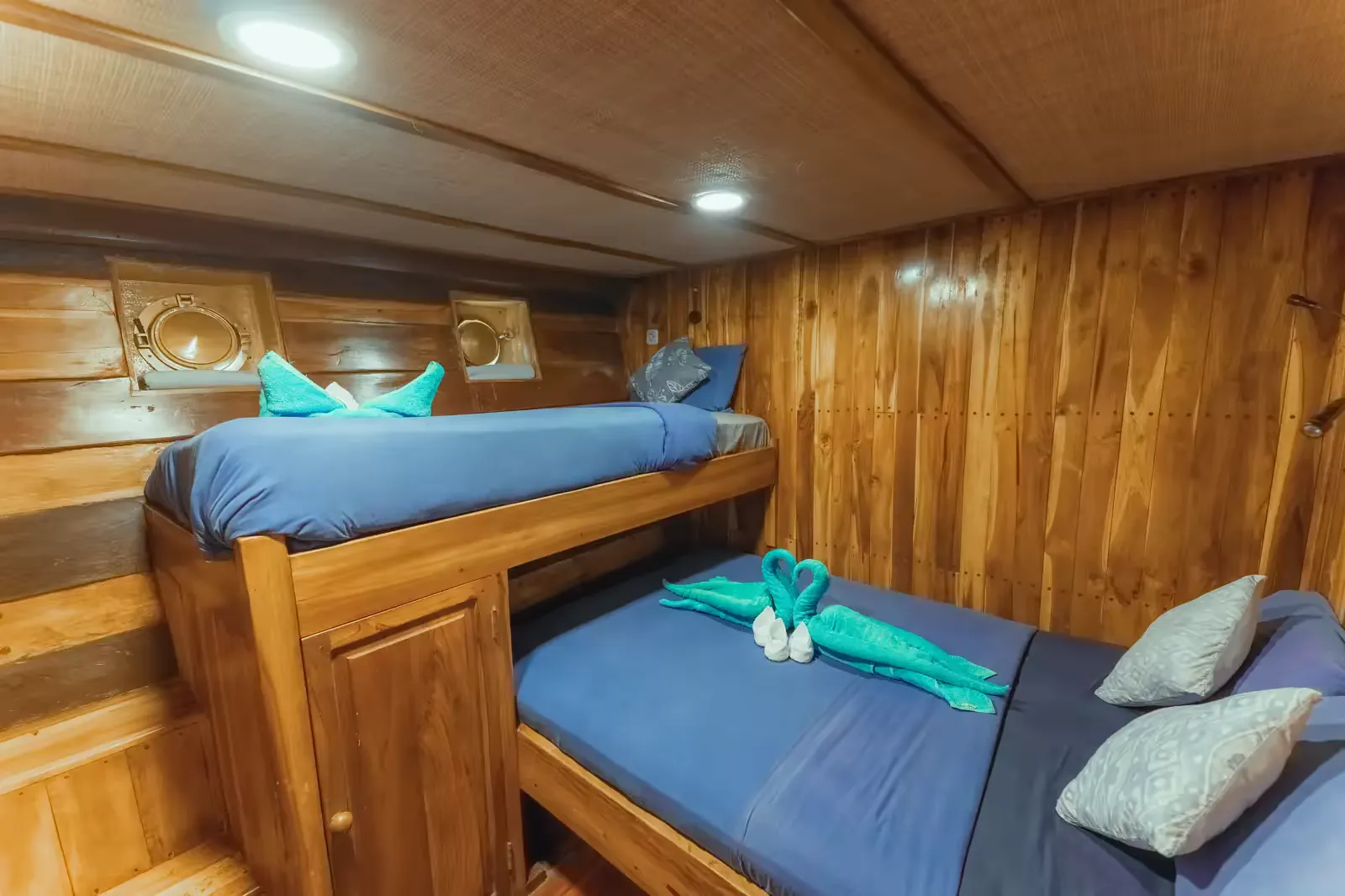 Superior Cabin 2