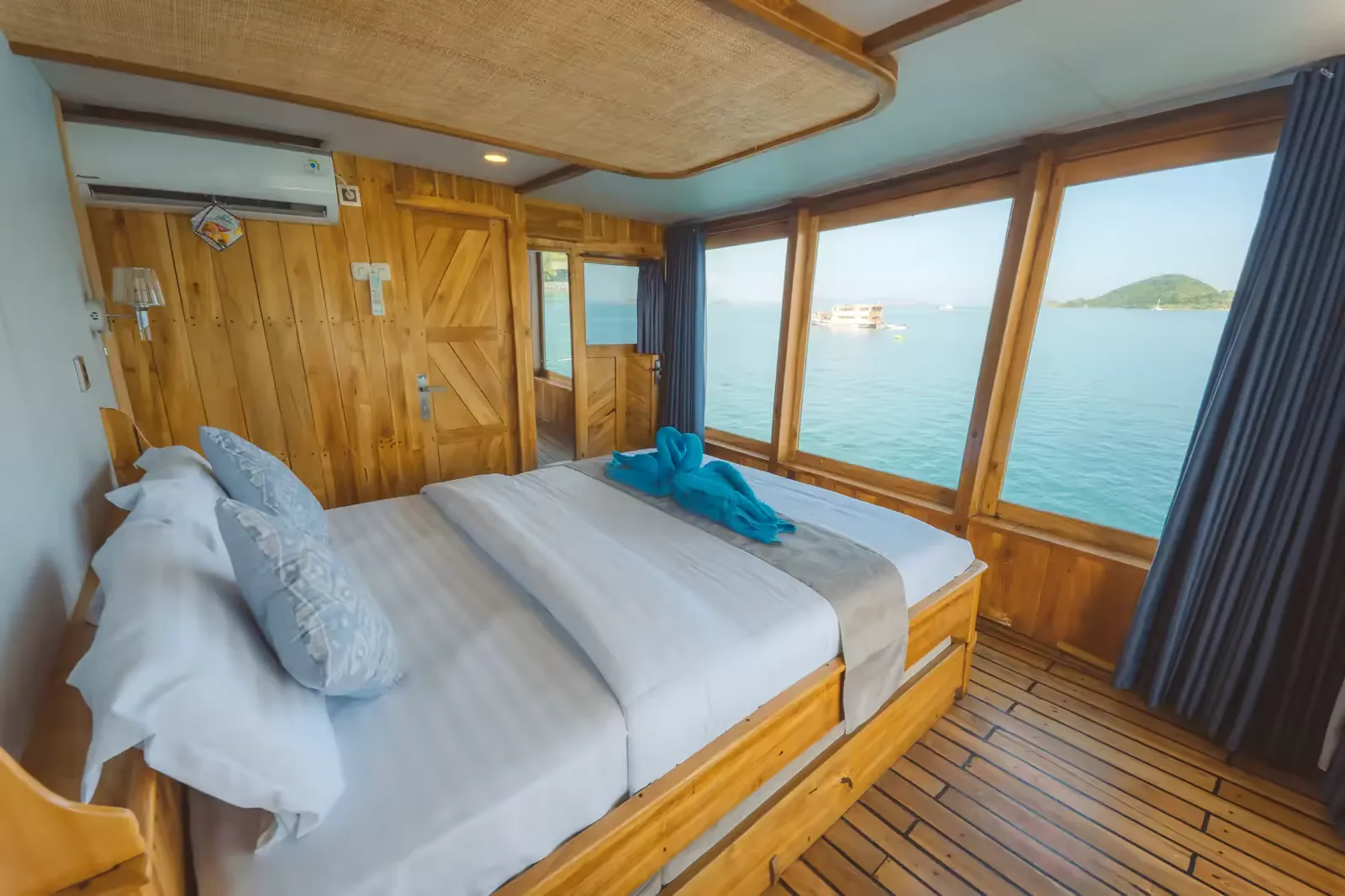 Master Ocean View 1