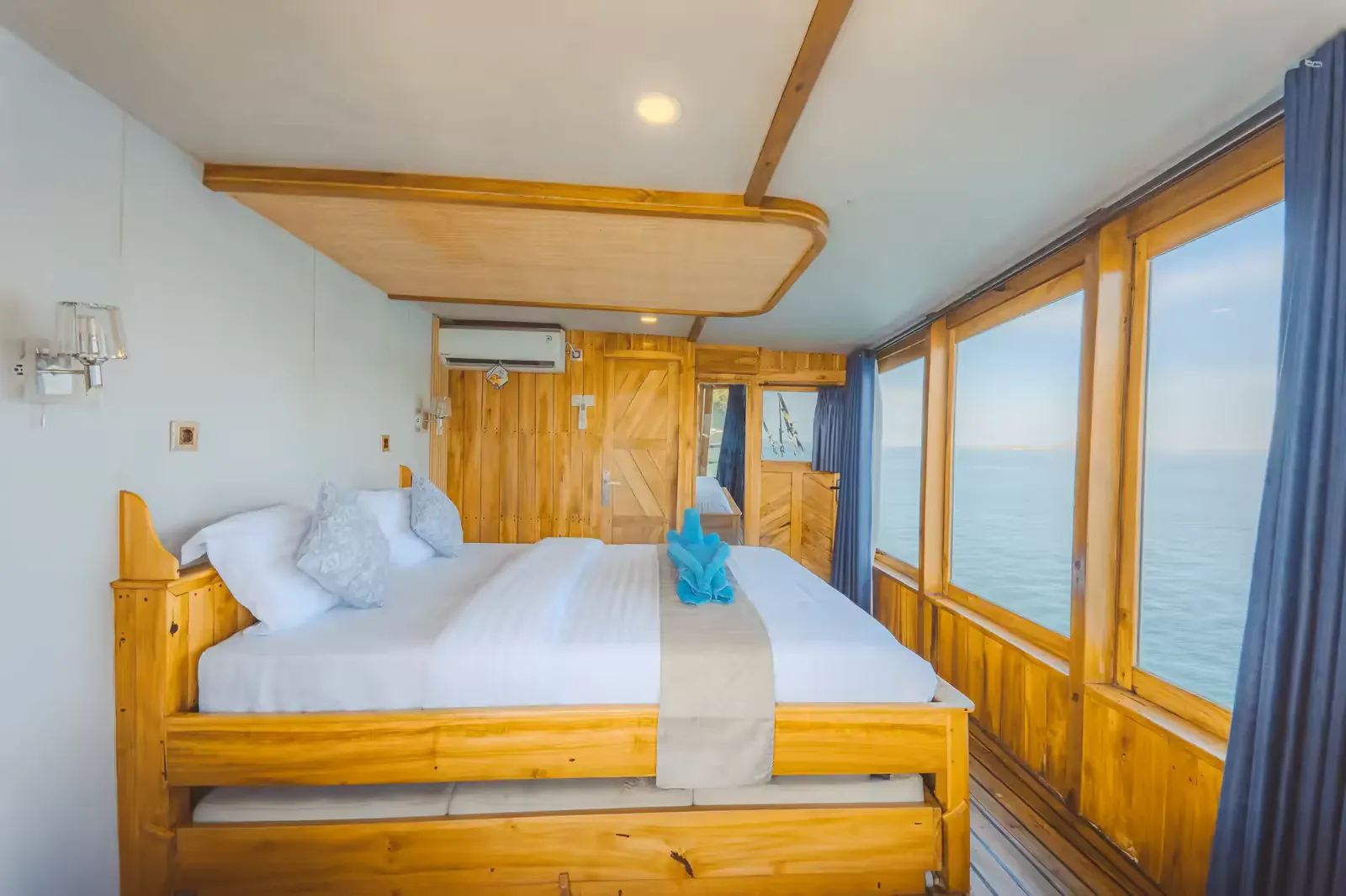 Master Ocean View 1