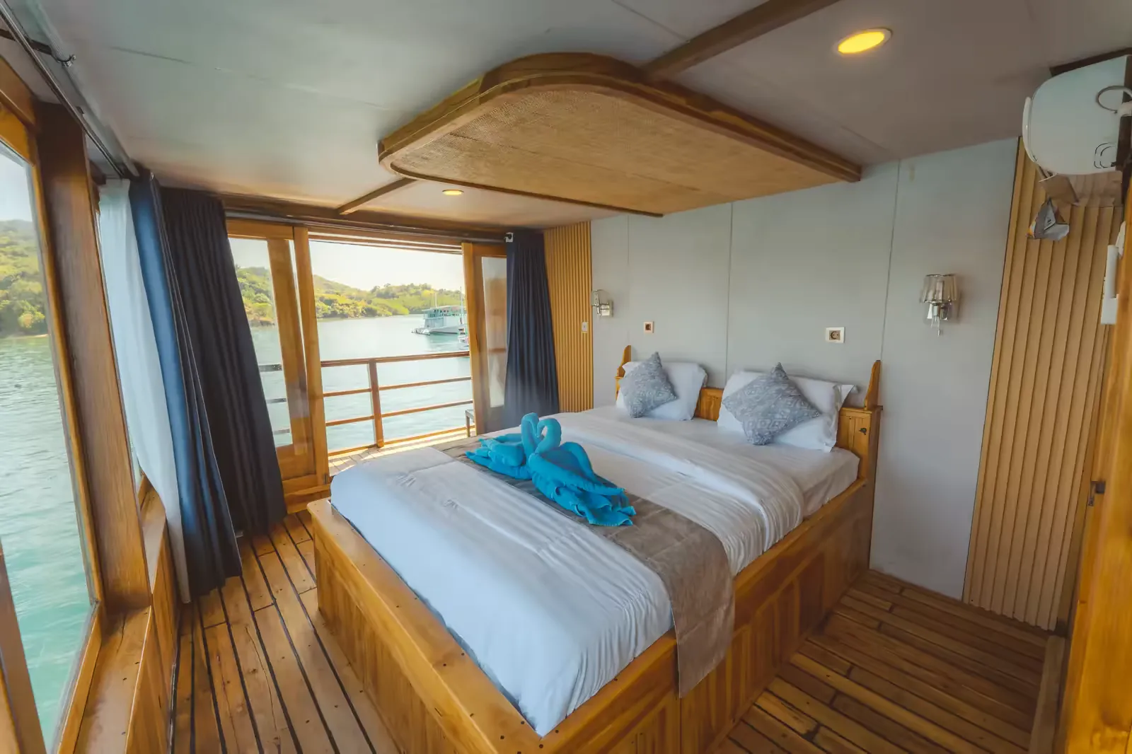 Master Ocean View 1