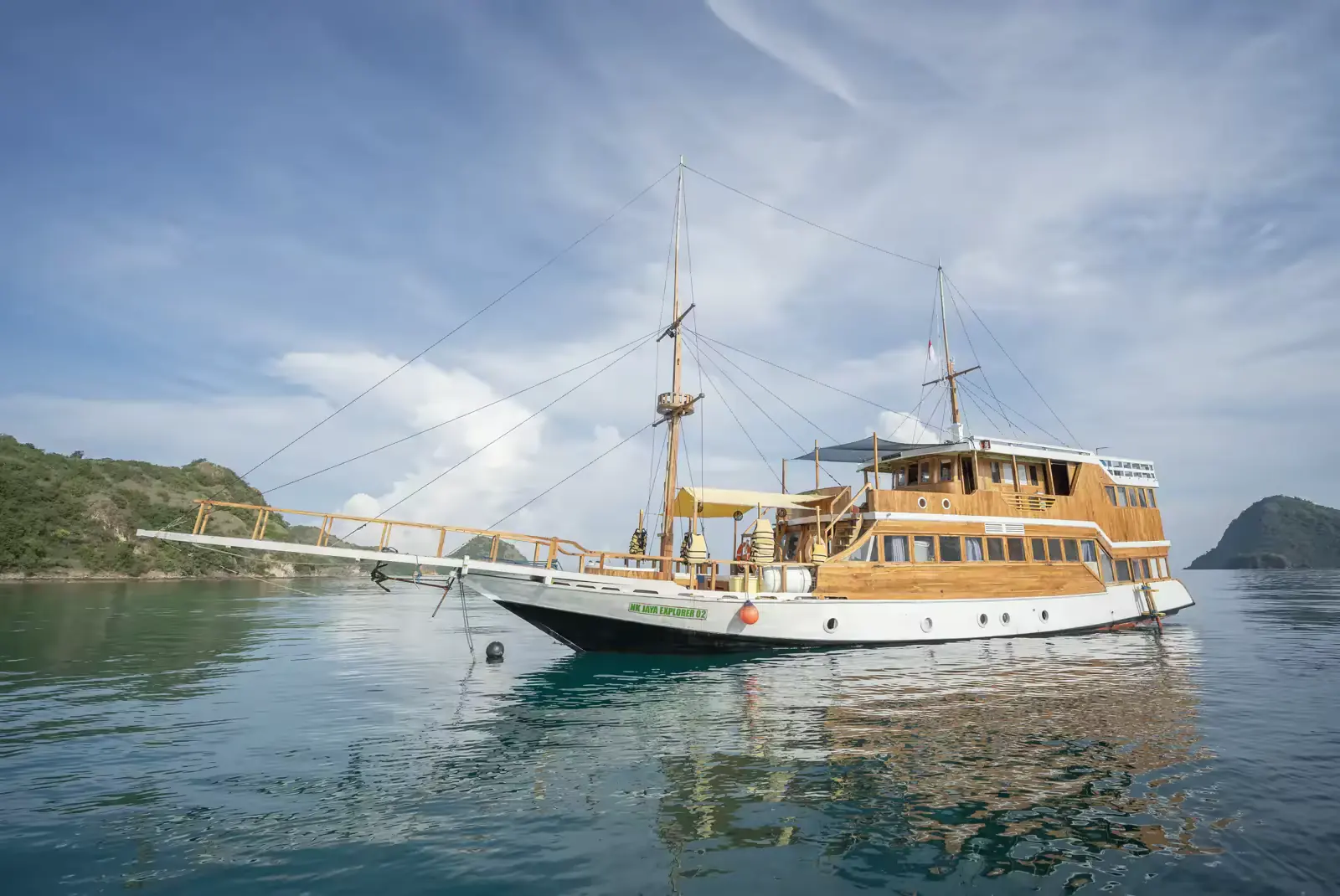 NK Jaya 2 - Open Trip Komodo 3 Hari 2 Malam