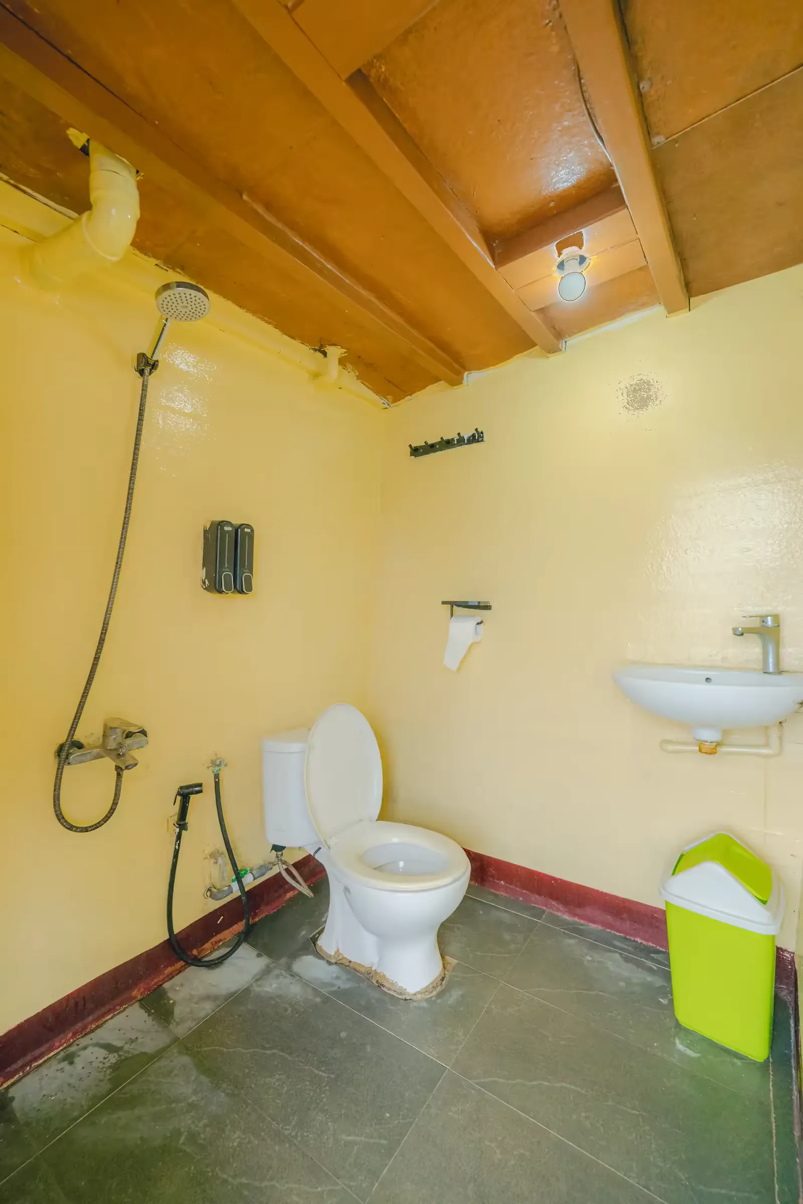 Share Cabin 1
