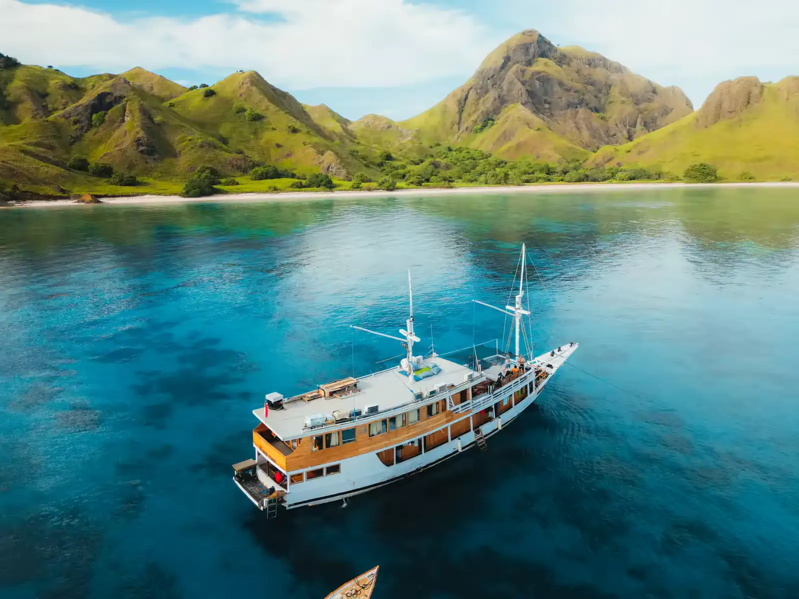 Flores Utama - Open Trip Komodo 3 Hari 2 Malam