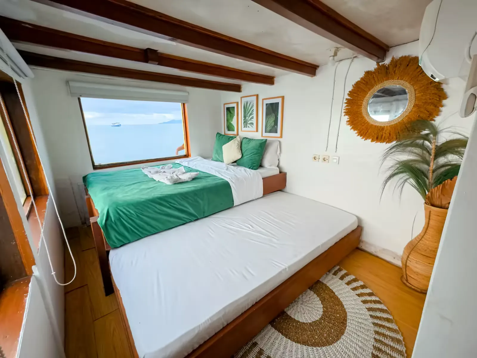 Master Ocean 2 (Main Deck)