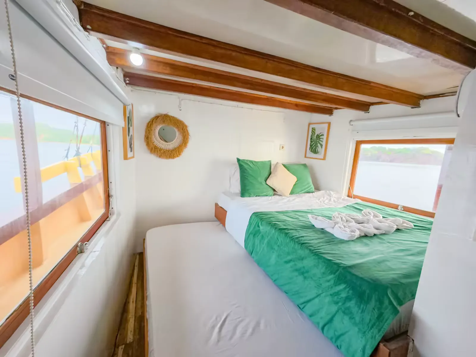 Deluxe Ocean 3 (Main Deck)