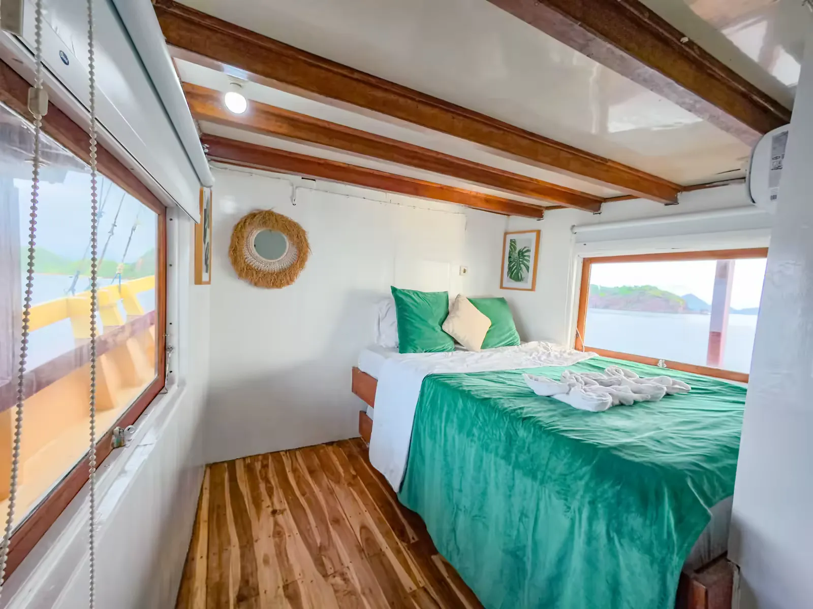Deluxe Ocean 3 (Main Deck)