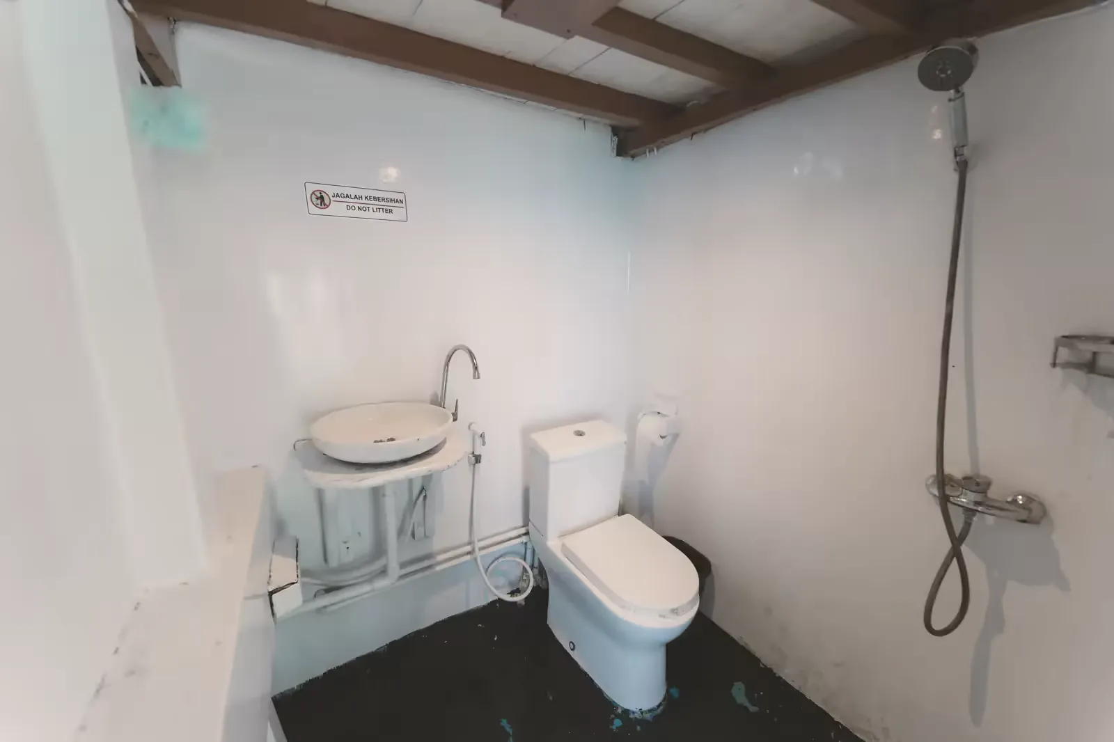 Share Cabin 2
