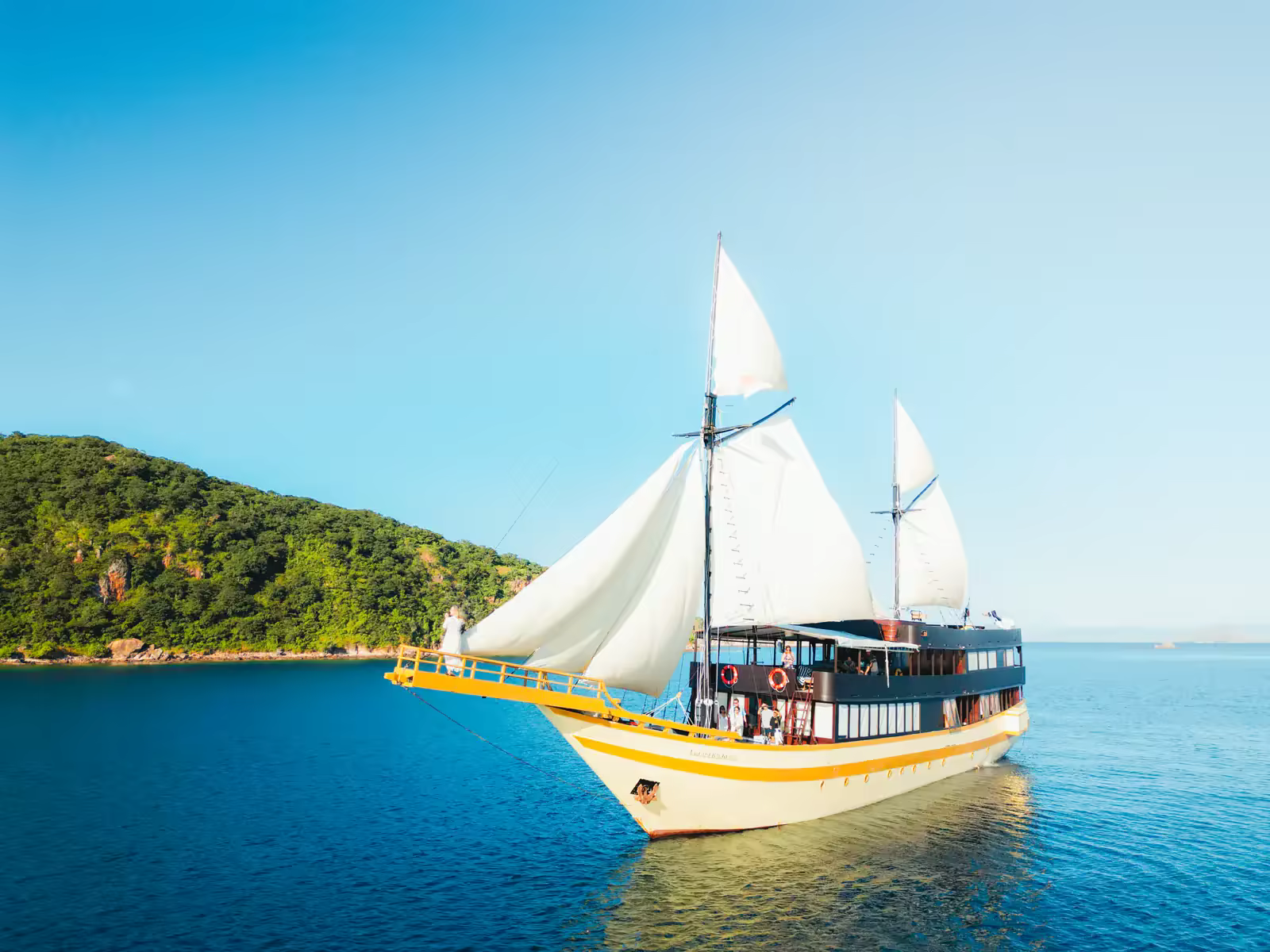 Lamborajo 3 - Open Trip Komodo 3 Hari 2 Malam - Foto Perjalanan 5