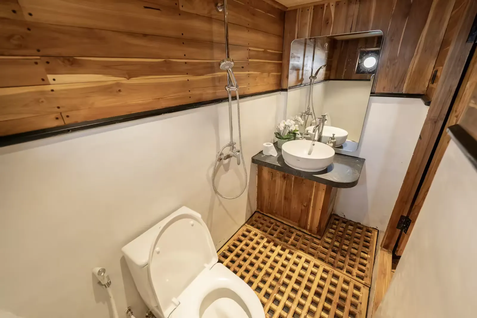 Superior Cabin 4