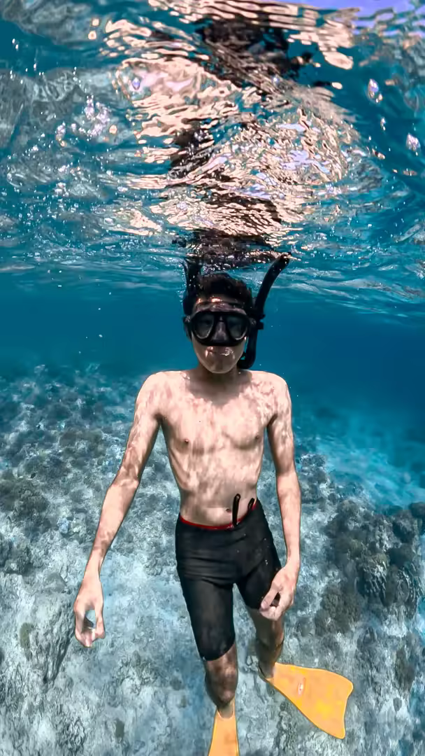 Paket Tour Lombok 5 Hari 4 Malam – Snorkeling Gili Trawangan, Meno & Air - Foto Perjalanan 12