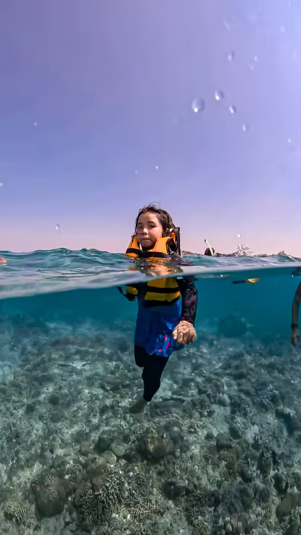 Paket Tour Lombok 5 Hari – Air Terjun, Gili Nanggu, Mandalika & Trawangan - Foto Perjalanan 15