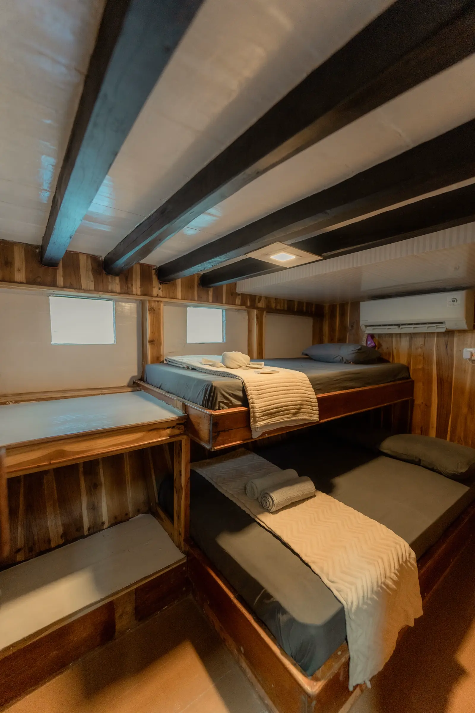 Private Cabin 1