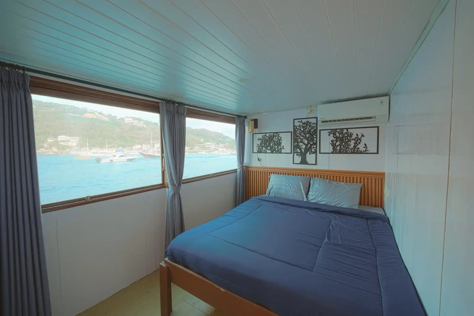 Signature Ocean 1 (Main Deck)