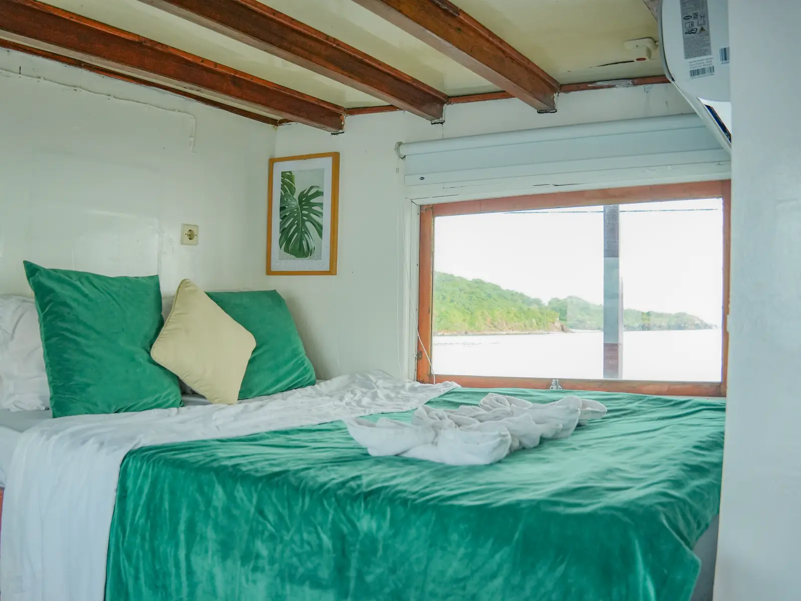 Deluxe Ocean 3 (Main Deck)