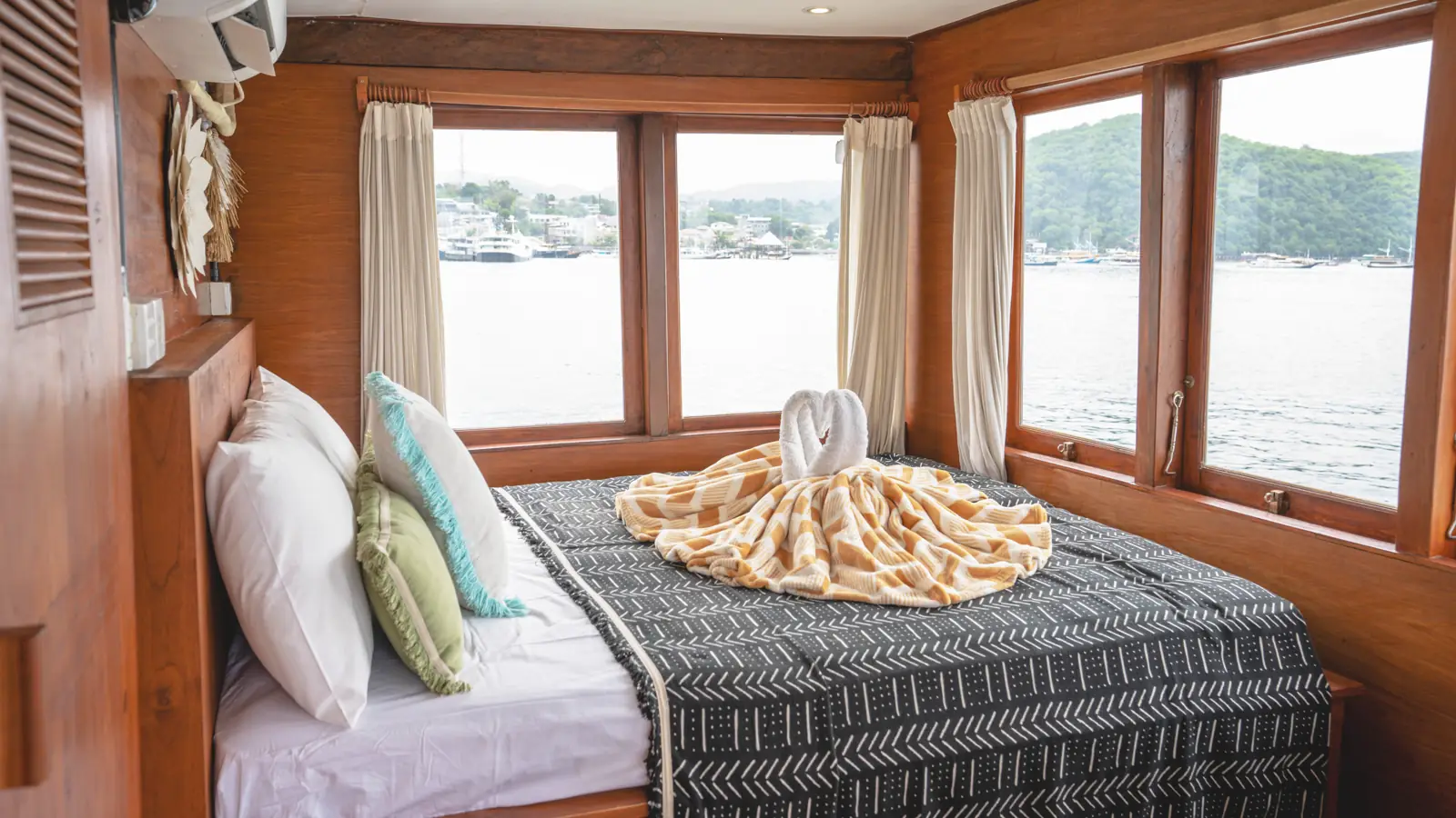 Share Cabin