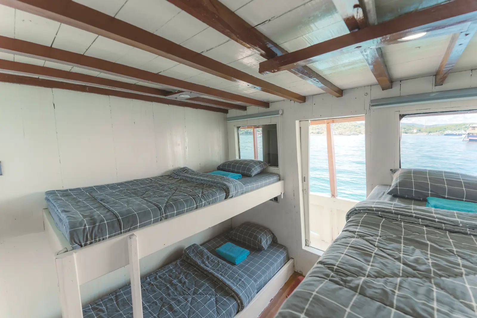 Share Cabin 3